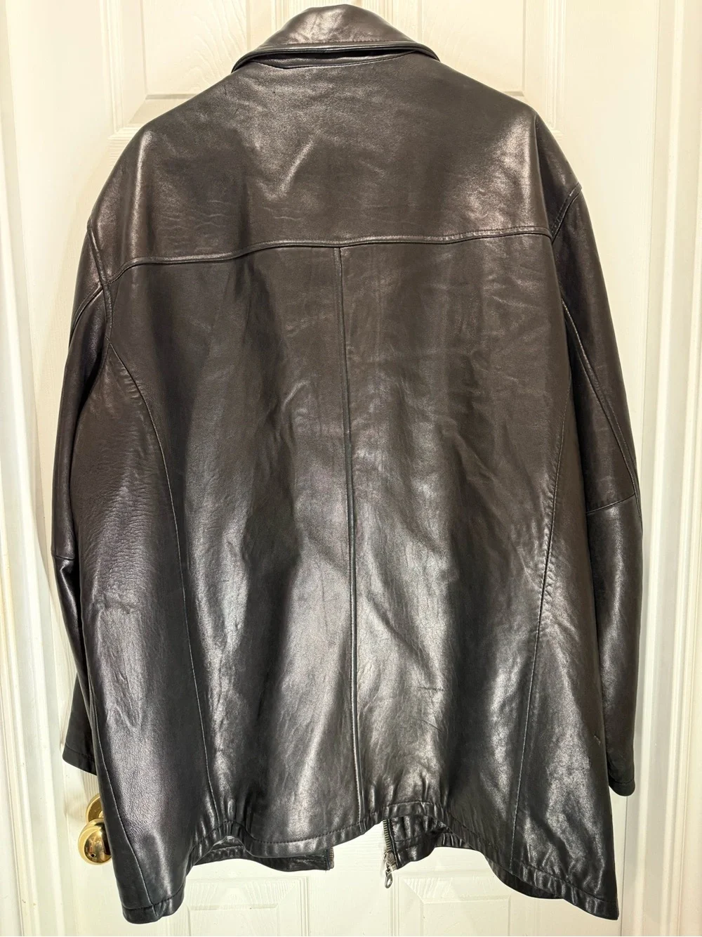 Roundtree & Yorke Men's Black Leather Zip Front Bomber Jacket